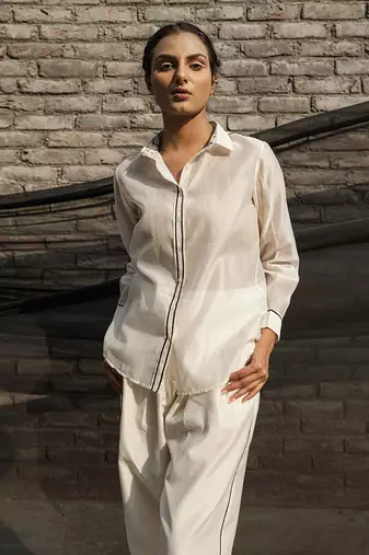 Ivory rue classic shirt