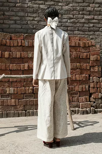Ivory cybele classic blazer