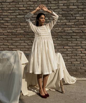 Ivory snowdrop smoking dress 2