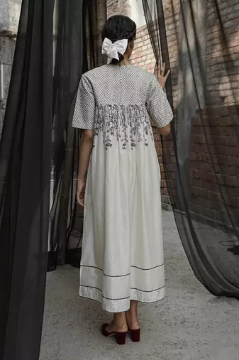 Ivory gaia quilted yoke dress