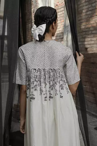Ivory gaia quilted yoke dress