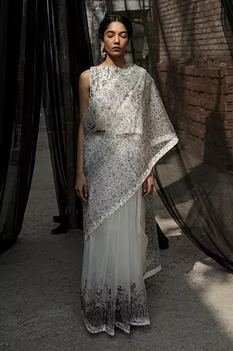 Ivory Calla Organza Saree Without Blouse