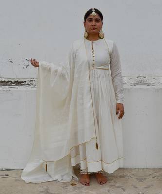 Ivory mira anarkali set 1