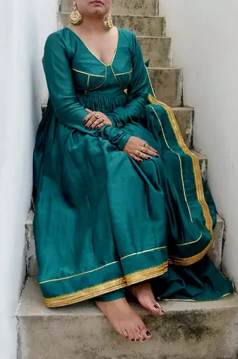 Green avni anarkali set