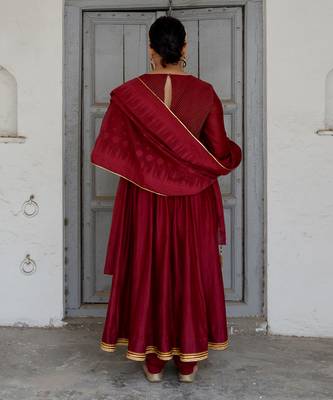 Wine aria anarkali set 2