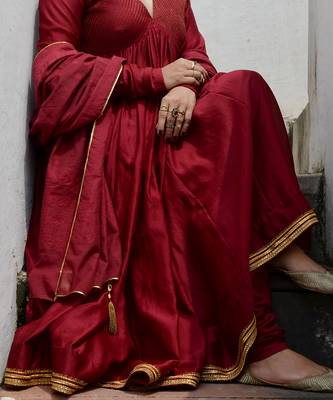 Wine aria anarkali set 4
