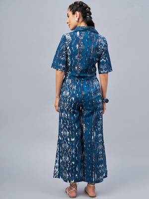 Winered woman blue front knot crop shirt with flared pant 5
