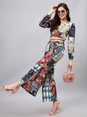 Winered woman navy blue patch print crop top & pant set 1