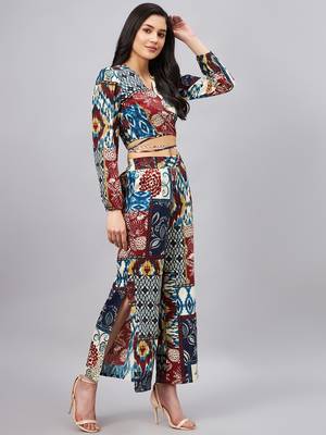 Winered woman navy blue patch print crop top & pant set 4