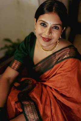 Elegant Orange and Green Zari Woven Saree: Perfect for Parties and Festive Celebrations 2