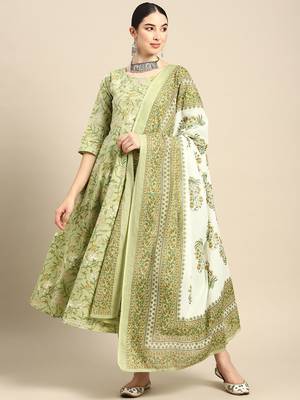 Green Printed Pure Cotton Kurta Set 1