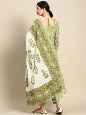 Green Printed Pure Cotton Kurta Set 5