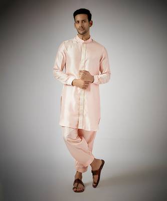 Blush pink embroidered kurta set 1