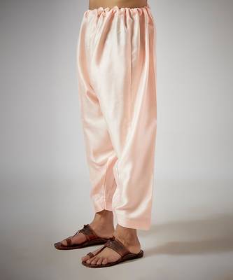 Blush pink embroidered kurta set 3