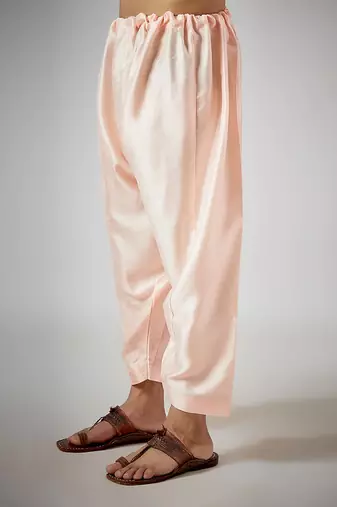 Blush pink embroidered kurta set
