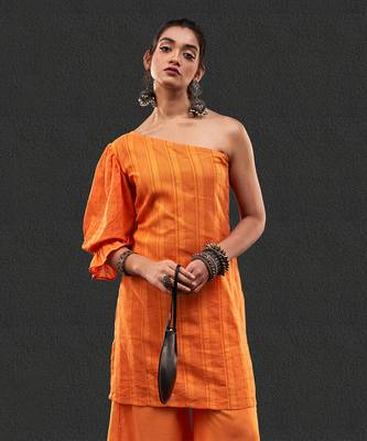 Pinata orange kurta set 4