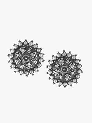 Look like silver circular shaped studs 5