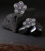 Women silver-plated flower shapped handcrafted stud
