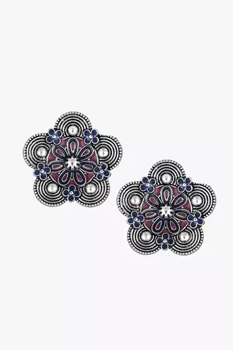 Women silver-plated flower shapped handcrafted stud