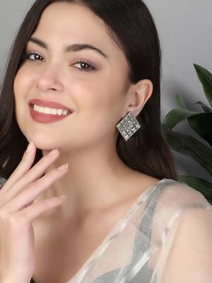 Oxidised green-color stone-studded square-shape studs 4