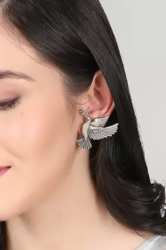 Silver-plated bird shape handcrafted studs