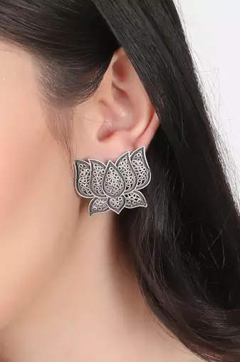 Silver-plated lotus shape handcrafted studs