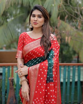 Red Green Woven Design Bandhej silk blend Saree With Blouse 5