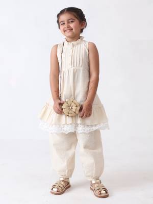 off-white seersucker cotton co-ord (set of 2) 5