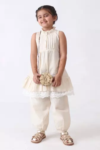 off-white seersucker cotton co-ord (set of 2)
