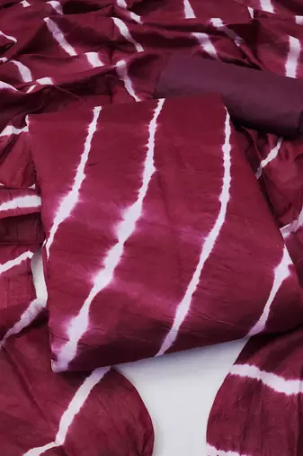 Women's magenta unstitched designer print gadwal cotton dress material (rnx587mgt)