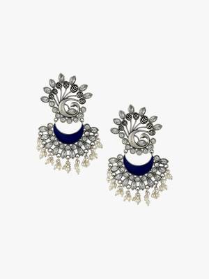 Women silver plated green stone-studded peacock shaped earing 2