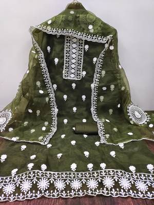 Women's dark green unstitched heavy thread embrodiery border and embroidered dupatta organza dress material (cp9019dgn) 2