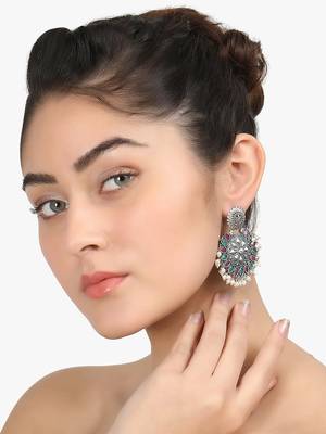 Women silver plated red and green stone-studded earing 2