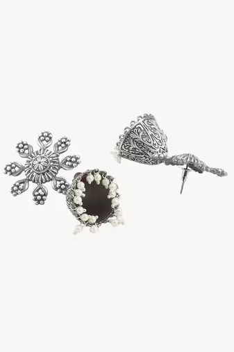 Women oxidised silver-plated flower shape earring
