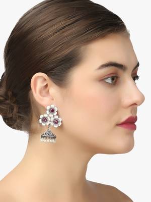 Women oxidised silver-plated flower shape earring 4