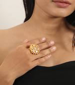 White jadtar stone gold plated ring