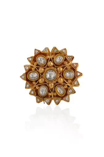 White jadtar stone gold plated ring