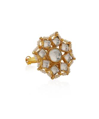 White flower unique design jadtar stone ring 4