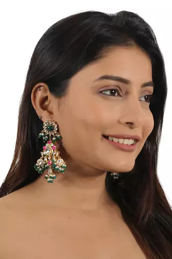 Pink and green necklace set