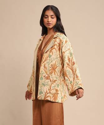 RITU KUMAR Ecru botanical print quilted jacket 2