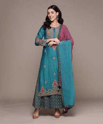 Teal round neck full sleeves kurta set by RITU KUMAR 1
