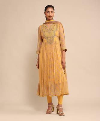 RITU KUMAR Yellow embroidered kurta set 1