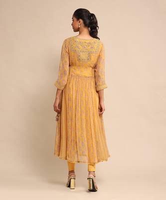 RITU KUMAR Yellow embroidered kurta set 4