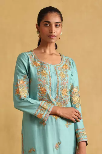 Turquoise embroidered tussar silk kurta set
