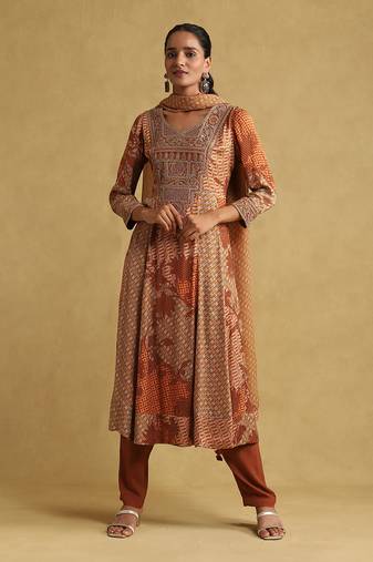 Rust micro print embroidered kurta set