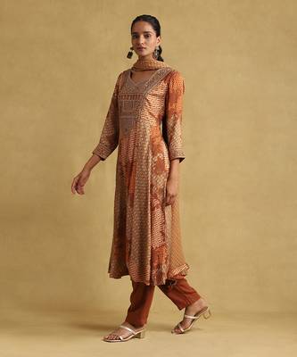 Rust micro print embroidered kurta set 2