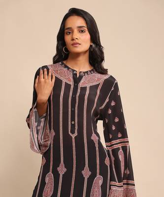 RITU KUMAR Black printed crepe kurta set 5