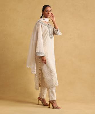 RITU KUMAR Off white embroidered kurta set 3