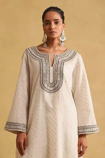 RITU KUMAR Off white embroidered kurta set