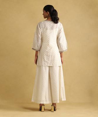 RITU KUMAR Off white embroidered ensemble kurti set 4